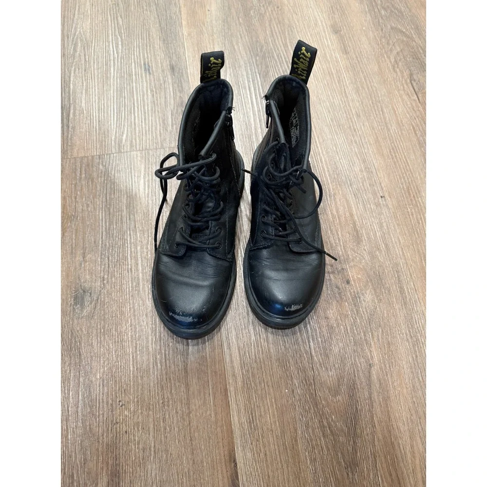 Dr. Martens classic cool